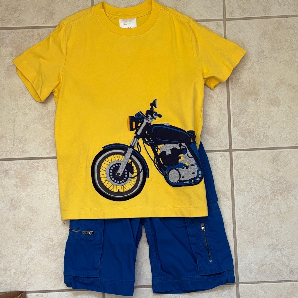 Hanna Andersson Yellow Tee and Blue Shorts Set